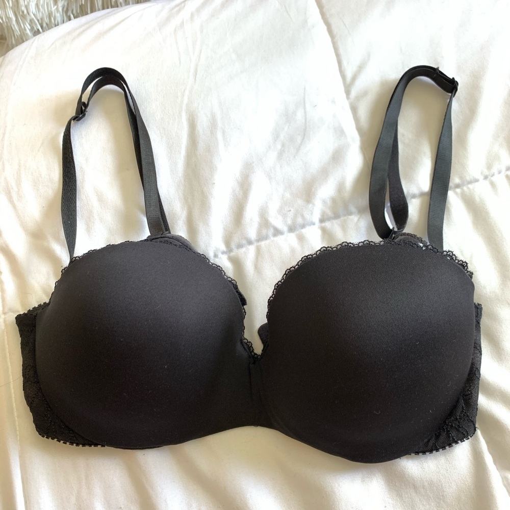 Lily of France - 36 a bra - black .